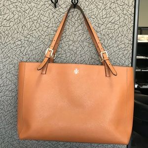 Tory Burch Large York Buckle Tote in “Luggage”